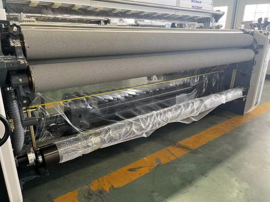 Máy dệt bằng tia nước mật độ cao tốc độ cao với lớp phủ cam cho vải Polyester.