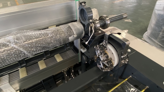 Máy dệt vải tia nước 1000RPM tốc độ cao được sử dụng để dệt vải