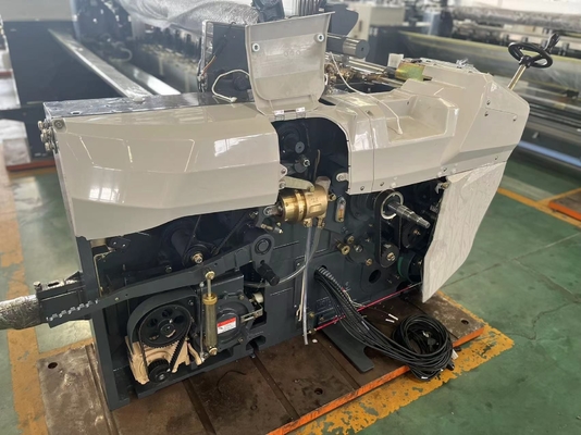 Máy dệt 210cm 700 RPM 8100 Máy dệt tia nước Vòi phun đơn