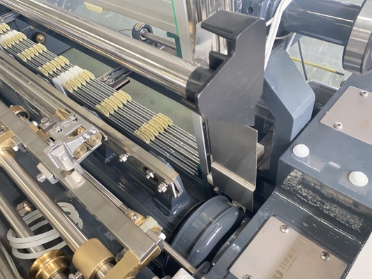 Máy dệt dobby máy dệt Máy dệt tia nước 1000 RPM Máy dệt phẳng