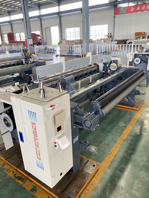 Vòi đôi Dobby Shedding Water Jet Loom Mật độ cao Tốc độ cao